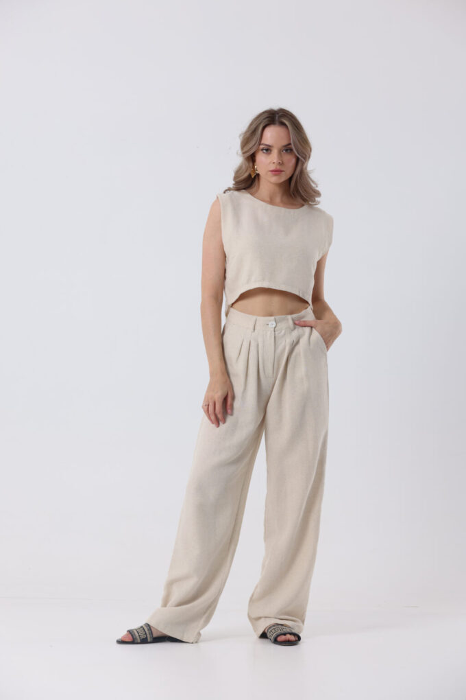 Beige Sleeveless Set