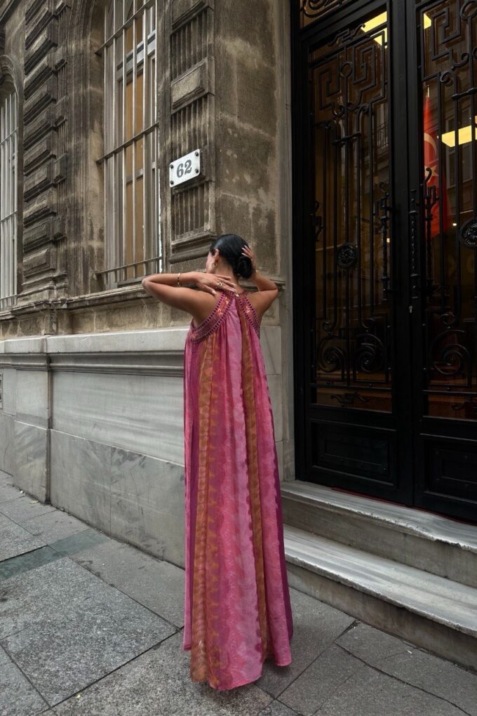 Halterneck Flowy Dress